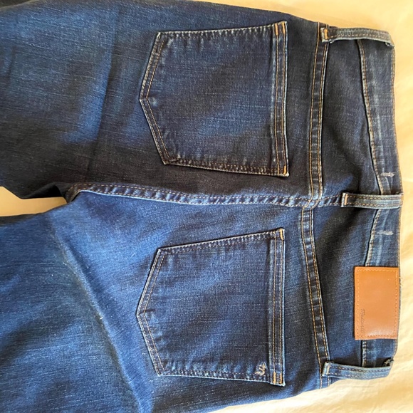 Madewell 10" High-Rise Skinny Jeans in Hayes Wash - Picture 7 of 8